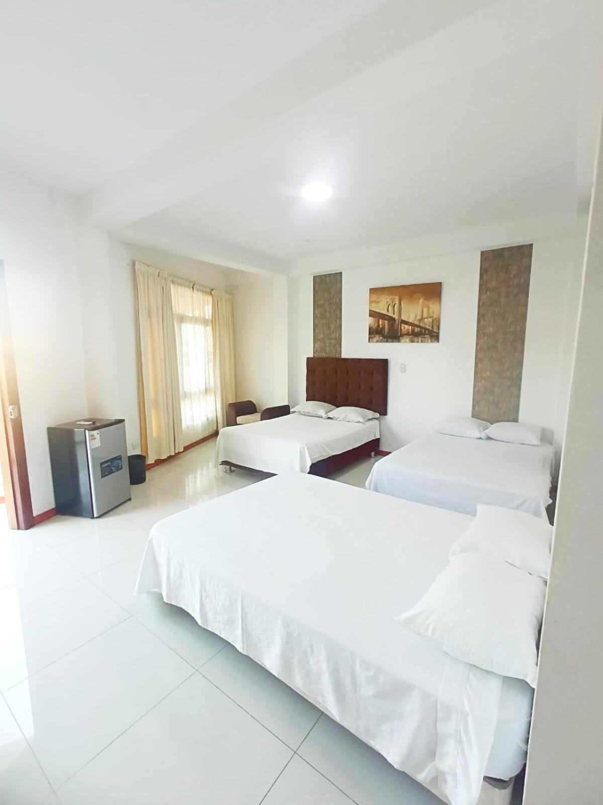 Deluxe Hotel Talara - A 5 Minutos Del Aeropuerto Y Plaza De Armas Eksteriør billede